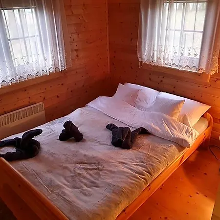 Gucio Lodge